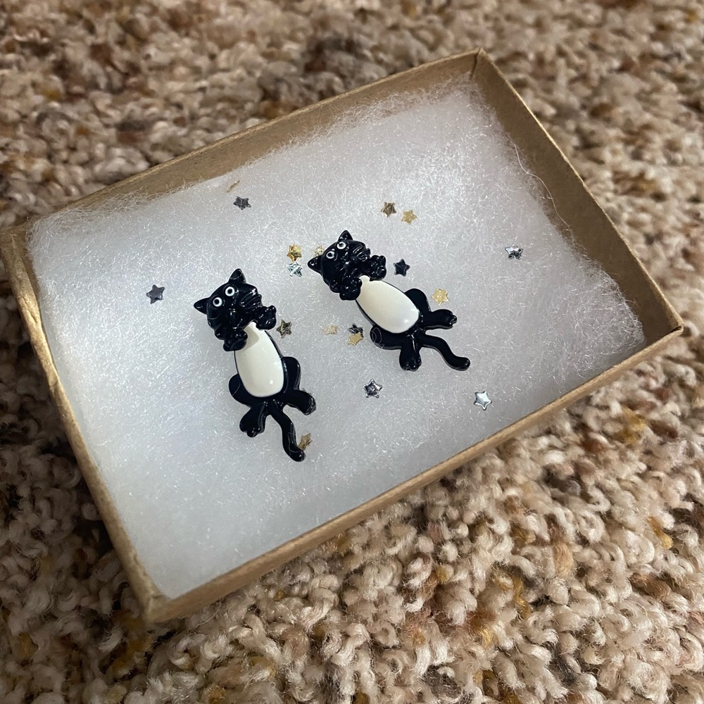 cat earrings